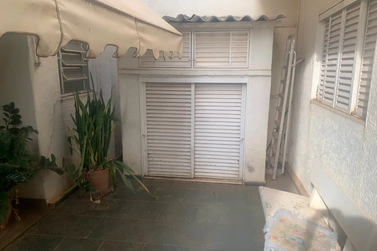 Sobrado &agrave; venda - 990m&sup2; - Centro