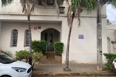 Sobrado &agrave; venda - 990m&sup2; - Centro