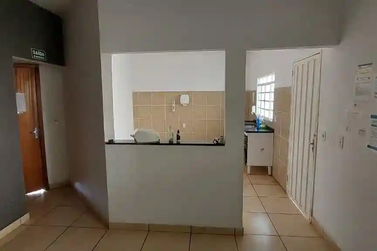 Sobrado para alugar - 159m&sup2; - Regissol 1