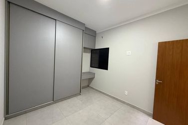 Casa &agrave; venda - 110m&sup2; - Miravista Residencial