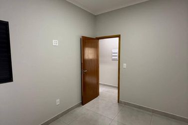 Casa &agrave; venda - 110m&sup2; - Miravista Residencial
