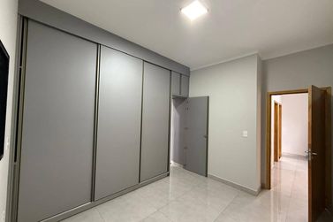 Casa &agrave; venda - 110m&sup2; - Miravista Residencial