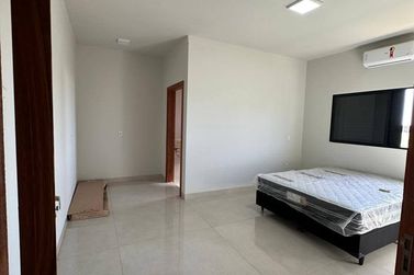 Ch&aacute;cara &agrave; venda - 756m&sup2; - DHAMA 