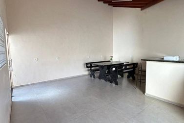 Casa &agrave; venda - 130m&sup2; - Residencial Regissol I