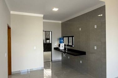 Casa &agrave; venda - 150m&sup2; - Residencial Parque dos Ip&ecirc;s I