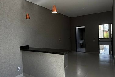 Casa &agrave; venda - 150m&sup2; - Residencial Parque dos Ip&ecirc;s I