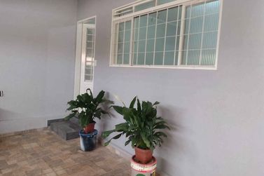 Casa &agrave; venda - 124m&sup2; - Parque Jos&eacute; Maria Navarrete