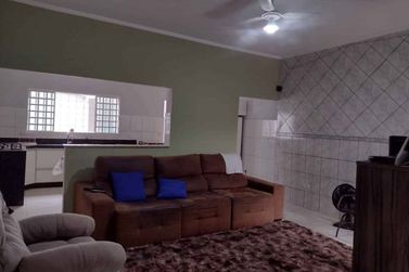 Casa &agrave; venda - 124m&sup2; - Parque Jos&eacute; Maria Navarrete