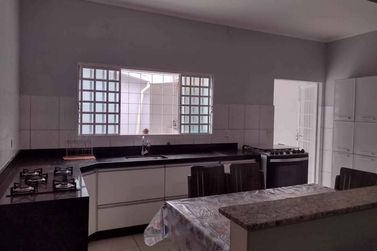 Casa &agrave; venda - 124m&sup2; - Parque Jos&eacute; Maria Navarrete