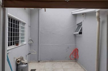 Casa &agrave; venda - 124m&sup2; - Parque Jos&eacute; Maria Navarrete