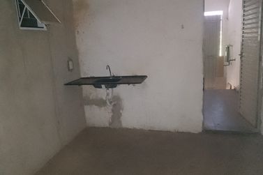 Ponto Comercial para alugar - 330m&sup2; - Portal da Cidade Amiga