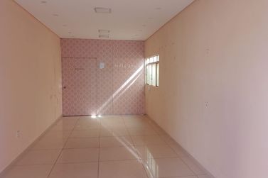 Sal&atilde;o Comercial para alugar - 40m&sup2; - Centro