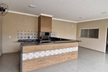 Casa &agrave; venda - 200m&sup2; - Residencial Regissol I