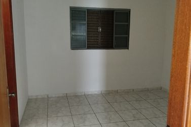Casa &agrave; venda - 140m&sup2; - Residencial Regissol I