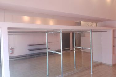 Sal&atilde;o Comercial para alugar - 50m&sup2; - Centro