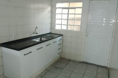 Casa para alugar - 110m&sup2; - Jardim Nossa Senhora Aparecida