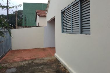 Casa para alugar - 65m&sup2; - Vila Moreira