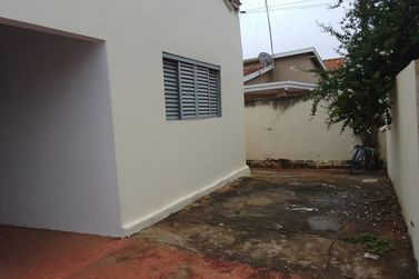 Casa para alugar - 65m&sup2; - Vila Moreira
