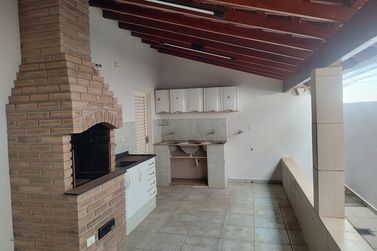 Casa para alugar - 135m&sup2; - Jardim Alvorada