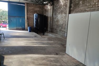 Sal&atilde;o Comercial &agrave; venda - 96m&sup2; - Jardim Ouro Verde