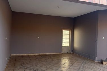 Casa para alugar - 136m&sup2; - Vila Verde