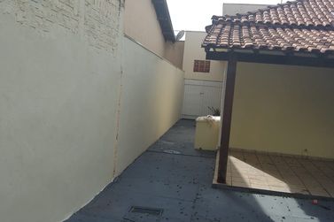 Casa para alugar - 150m&sup2; - Centro