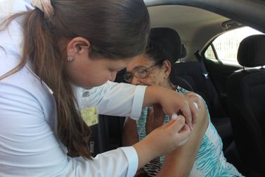Campanha de vacinação contra o Influenza é realizada neste sábado