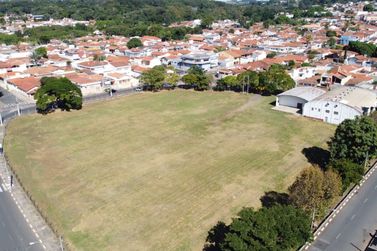Paulo Silva mira legado com obras prometidas há décadas e nunca executadas