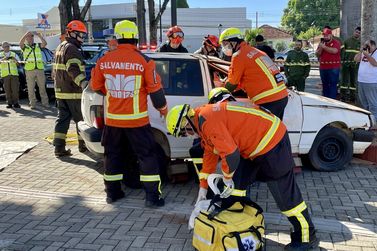 Renovias participa de simulado de acidente de trânsito em Mogi Guaçu