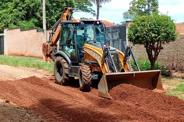 Prefeitura faz manuten&ccedil;&atilde;o de estradas rurais ap&oacute;s danos causados pela chuvas