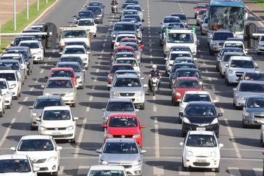 3&ordf; parcela para placas 8, 9 e 0 do IPVA vence at&eacute; segunda-feira