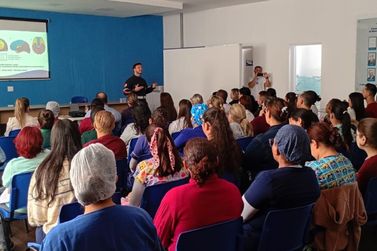 Mais de 140 profissionais participam de curso na Santa Casa