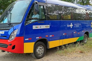 Sa&uacute;de recebe novo micro-&ocirc;nibus para transporte de pacientes