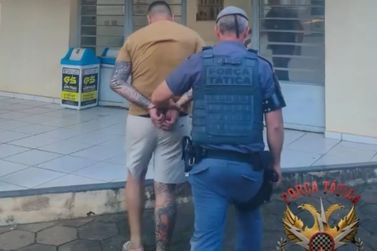 Tr&ecirc;s homens e uma mulher s&atilde;o presos ap&oacute;s roubo de cofre de posto de combust&iacute;veis