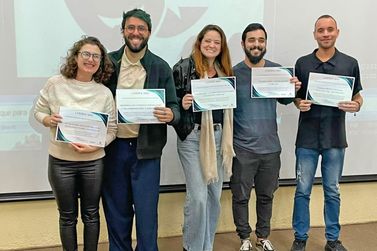 Cia Talagad&aacute; vence Festival de Teatro com o espet&aacute;culo Transl&uacute;cido