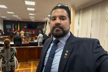 Tiago Costa leva caso &agrave; OEA ap&oacute;s Justi&ccedil;a anular sua cassa&ccedil;&atilde;o