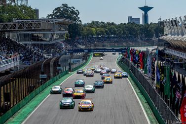 Esquenta Stock leva pilotos, carros e atra&ccedil;&otilde;es ao Parque da Fam&iacute;lia, em Mogi Gua&ccedil;u