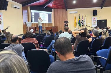 Mauro Nunes mobiliza entidades em campanha de Natal em Mogi Mirim