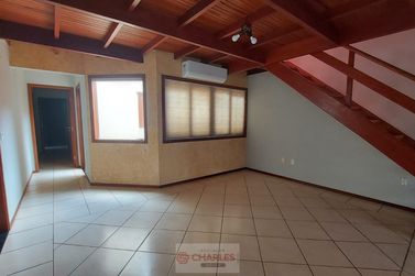 Casa &agrave; venda - 185m&sup2; - Centro