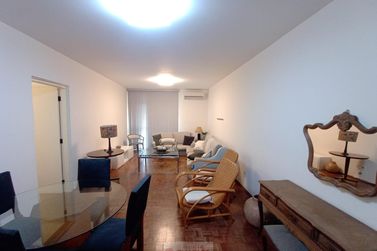 Apartamento para alugar - 130m&sup2; - Centro