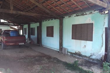 S&iacute;tio &agrave; venda - 10m&sup2; - Centro
