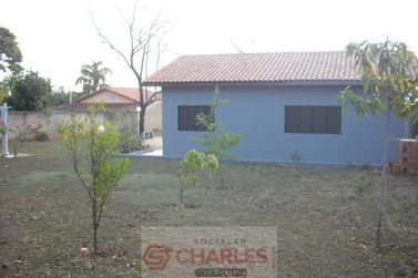 S&iacute;tio &agrave; venda - 130m&sup2; - Centro