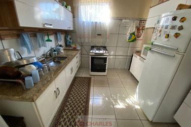 S&iacute;tio &agrave; venda - 312m&sup2; - Centro