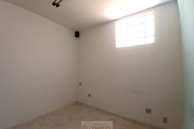 Sal&atilde;o Comercial para alugar - 106m&sup2; - Centro