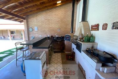 S&iacute;tio &agrave; venda - 400m&sup2; - Centro