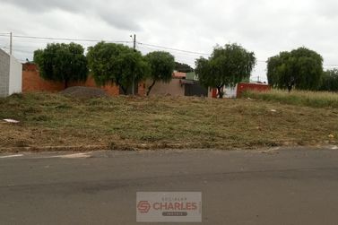 Terreno &agrave; venda - 10m&sup2; - Centro