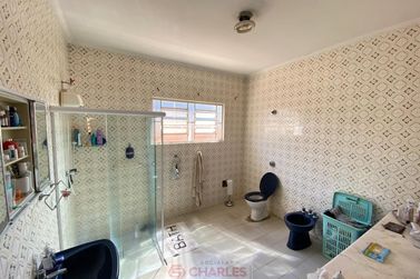 Casa &agrave; venda - 261m&sup2; - Centro