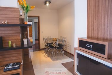 Apartamento &agrave; venda - 155m&sup2; - Centro