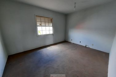 Sal&atilde;o Comercial para alugar - 10m&sup2; - Centro
