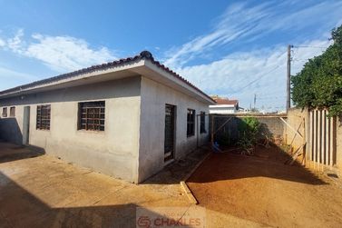 Casa &agrave; venda - 181m&sup2; - Centro